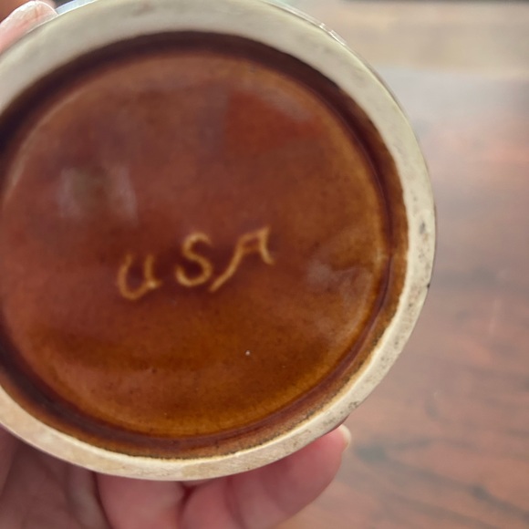 Vintage Tiki Mug Hawaiian 2- Sided
Brown Glazed 8 OZ - Picture 4 of 5